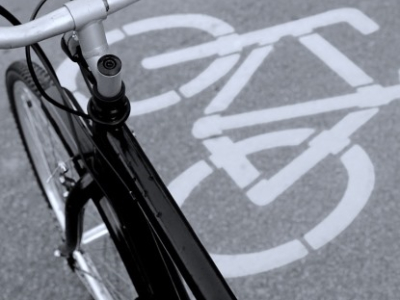 Al lavoro in bici